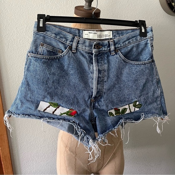 OFF-WHITE Main Label Blue Denim Shorts sz 28 Rose Stripe Virgil Abloh